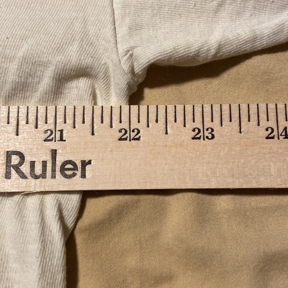 Men’s Miami Dolphins Magic Johnson tee 1994 in size large - Picture 7 of 8